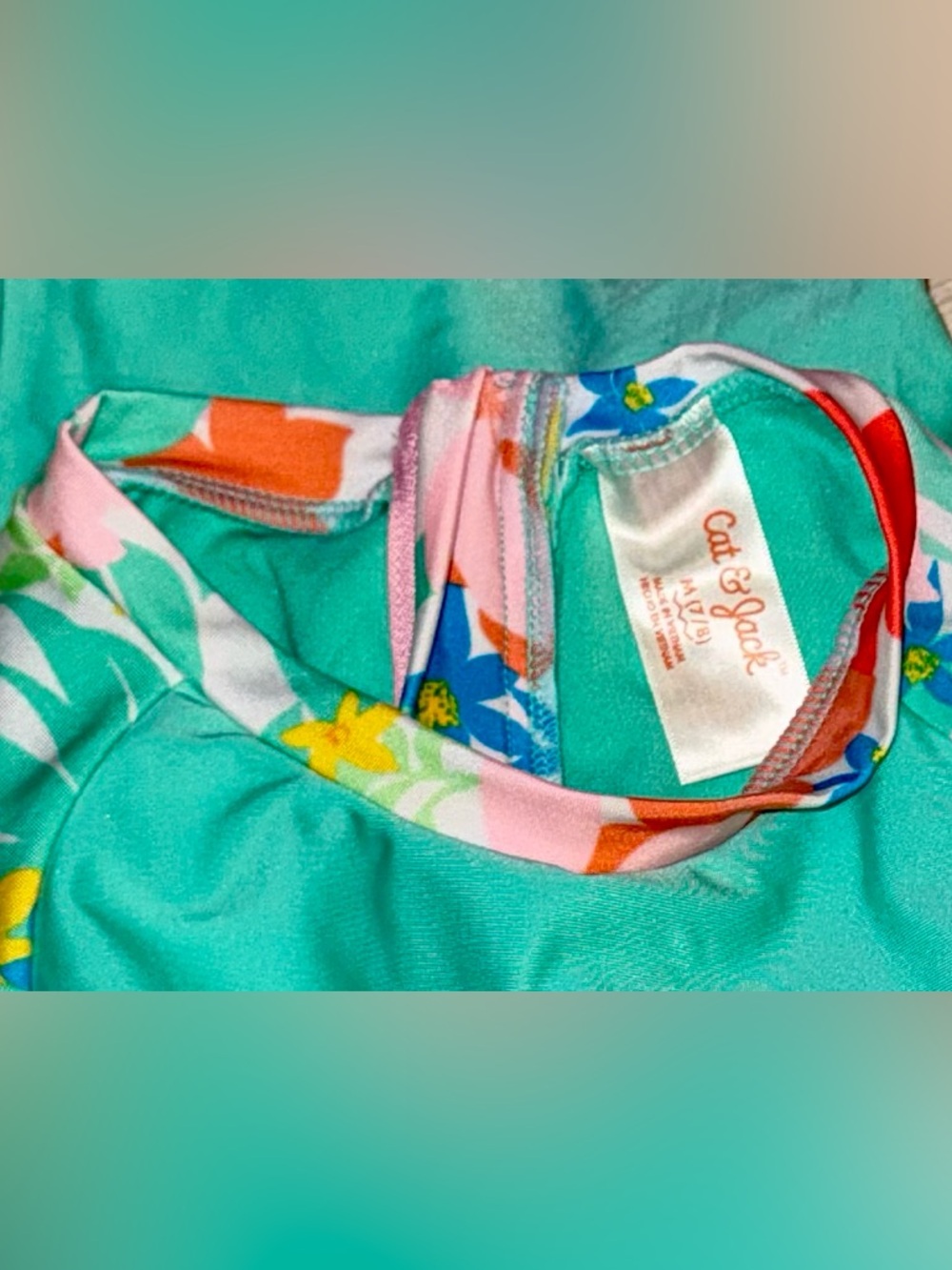 Set of 2 - Floral Rash Guard Swim Suit- size Medium (8) ➕ Swim Tee (NWT)! - Picture 9 of 15